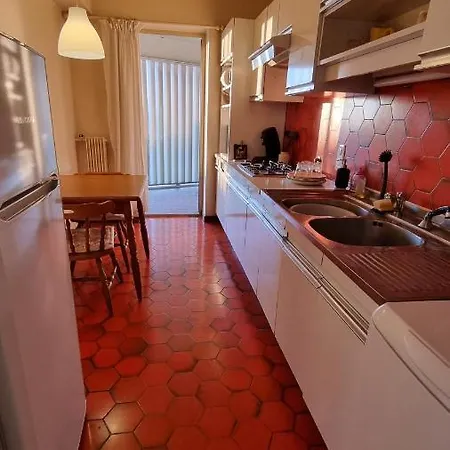 Le Republique カンヌ