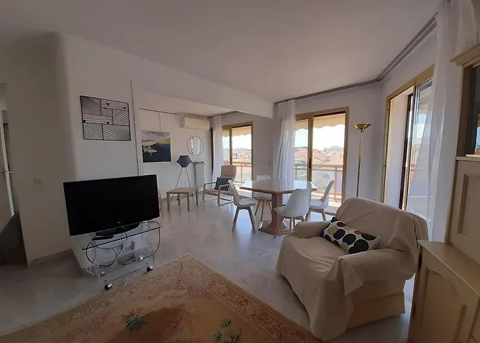 Le Republique Cannes